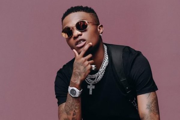 wizkid billboard top 10, Wizkid debuts in Top 10 of Billboard Hot 100 with ‘Essence’